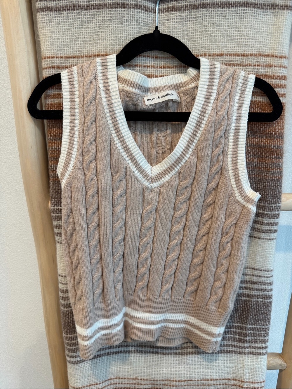 moon & madison Taupe Cable-Knit V-Neck Sweater Vest with White Trim
